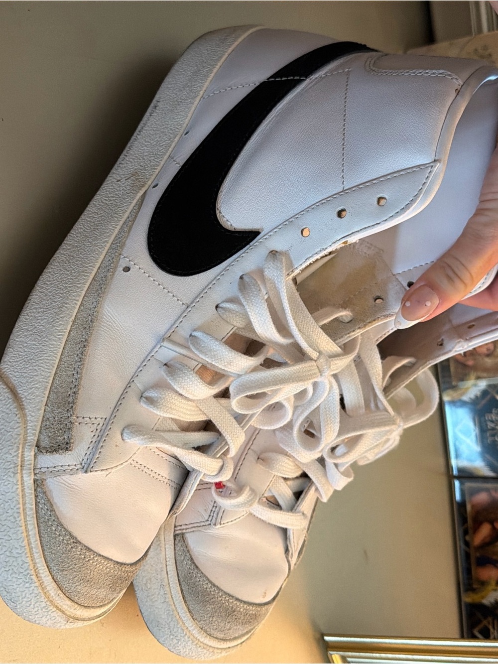 Nike men White High-Top Sneakers with Black Swoosh